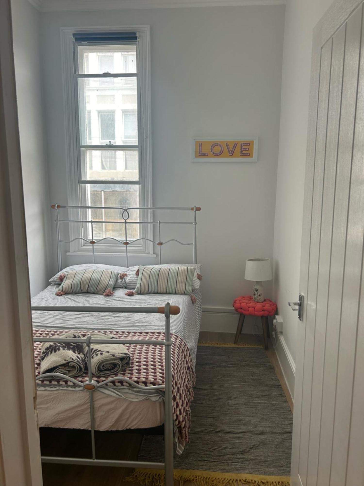 Bright Apartment In The Heart Of St Leonards ヘイスティングス エクステリア 写真